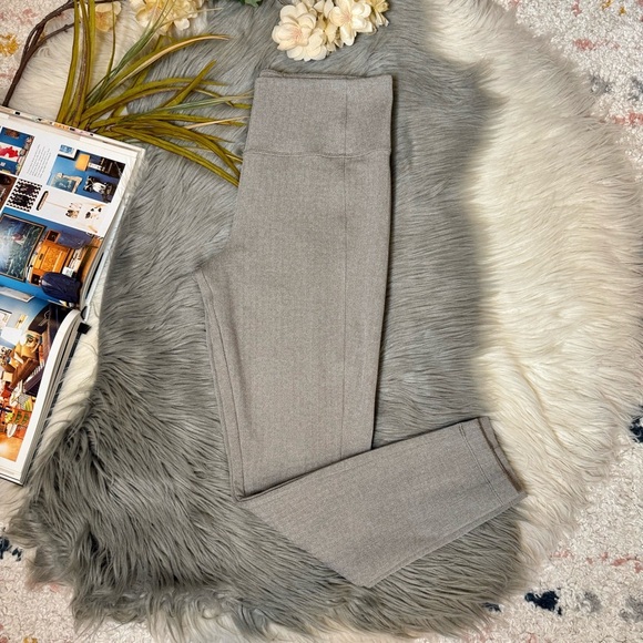 Athleta Delancey Tan Herringbone Women’s Leggings Sz M - Picture 13 of 13